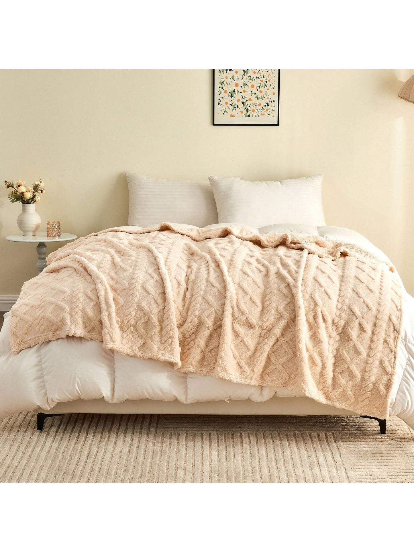 Fleece Throw Blanket, Cozy & Fluffy