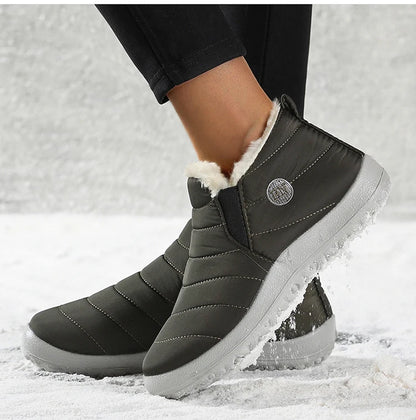 Men's Waterproof Snow Boots – Warm Fur Ankle Boots for Winter