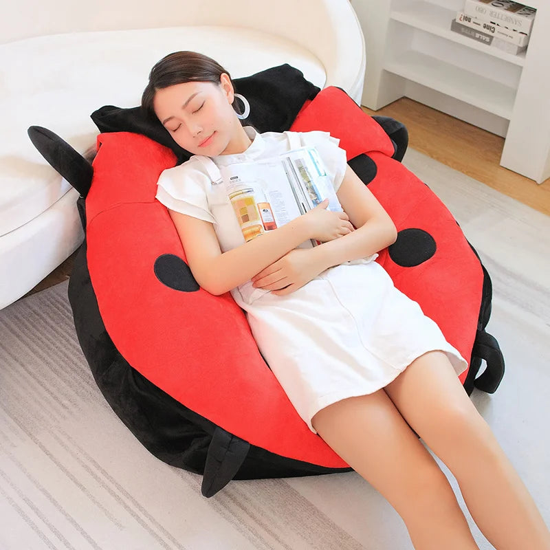 Wearable insect plush ladybug toy, soft and cozy, perfect for cosplay, gifts, and relaxation. Available in 60cm and 100cm