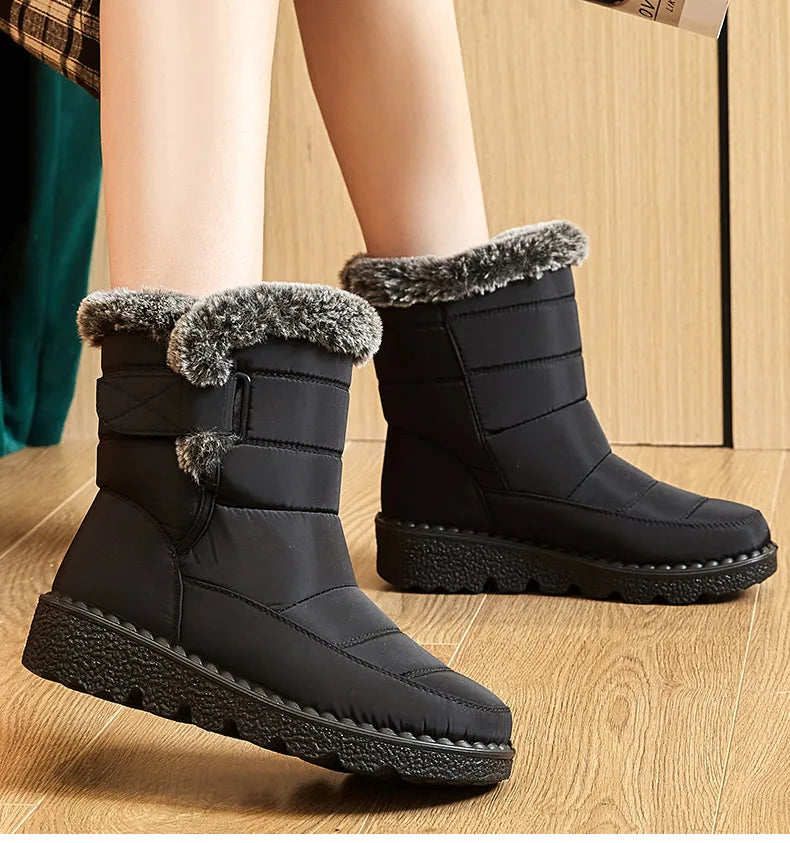 Women's 2025 Winter Snow Boots – Waterproof, fur-lined, ankle-high with low wedge heels