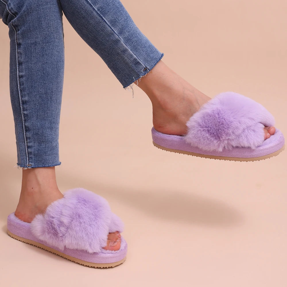 Soft Snuggle Goosecret Women's Fuzzy Slippers